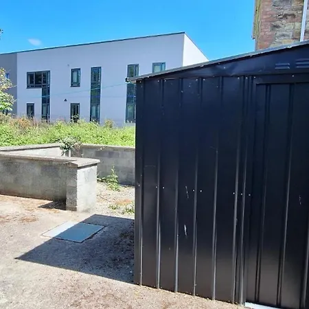 Apartment Townhouse, 5 Mill Road Town Centre Fermoy